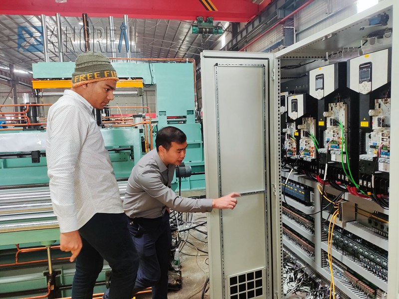 Bangladesh Customer Visits BRUTE Slitter Factory