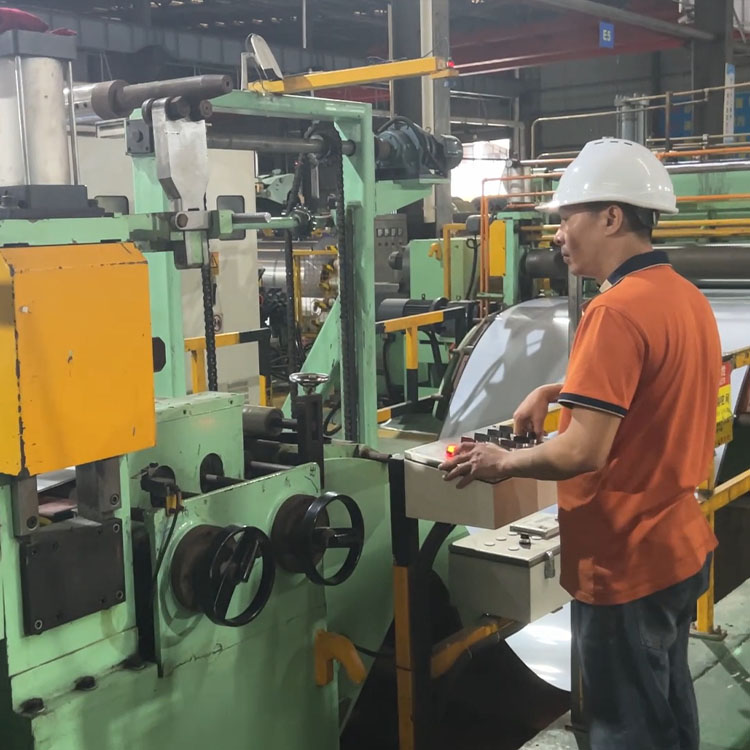 light gauge coil slitter